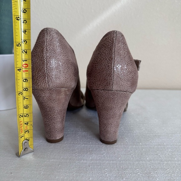 Aerosoles Heelrest Taupe Leather Mary Jane Heeled Sandals Women’s 7 - Picture 8 of 14